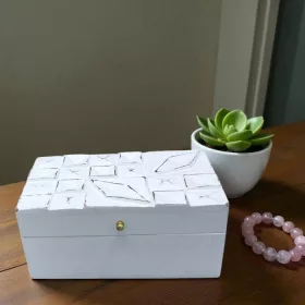 Vintage Deco Fa Doboz - Fehér Gyémántok