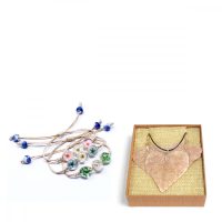 Ékszerek valódi virágokból, levelekből